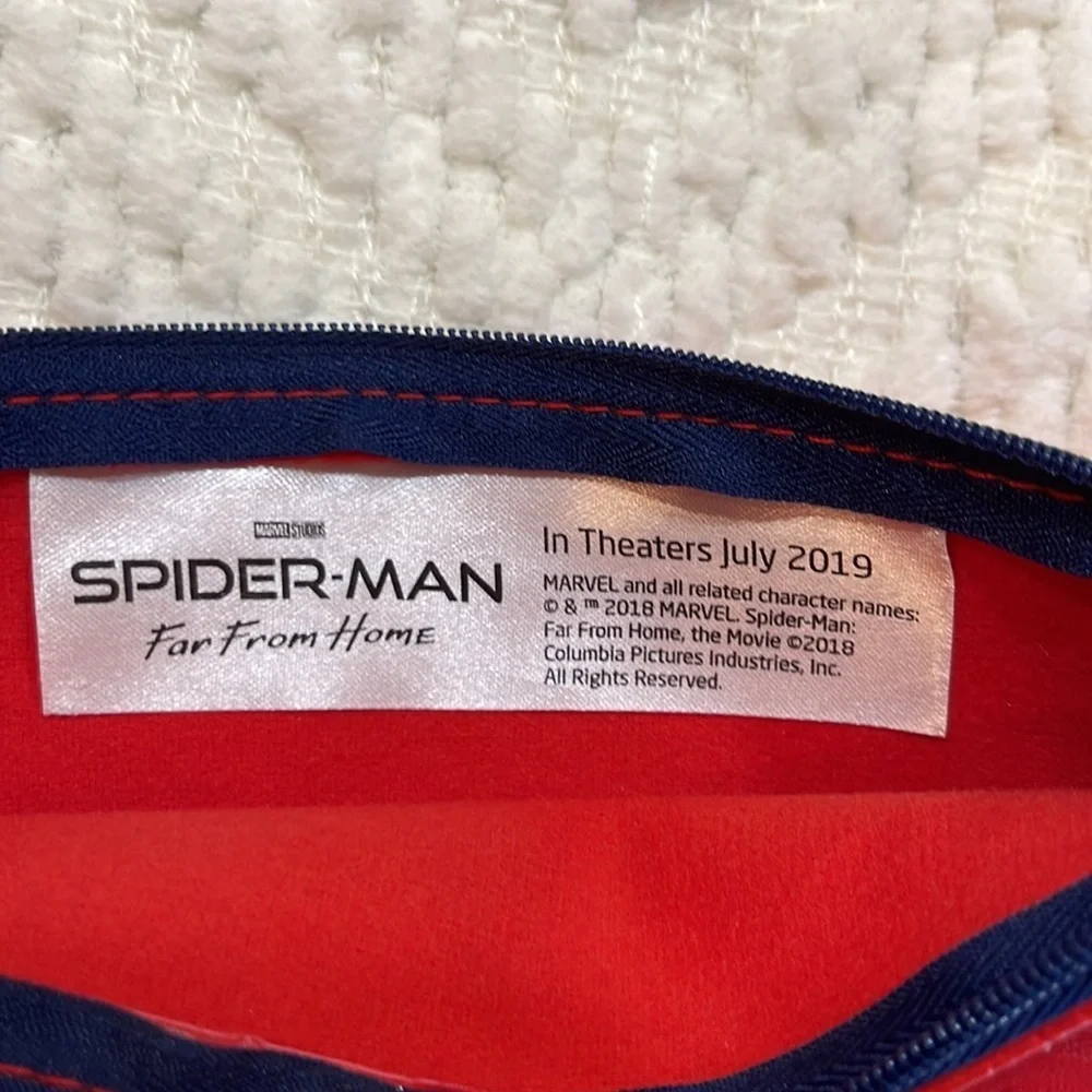 MARVEL Spider-Man zipper travel pouch
